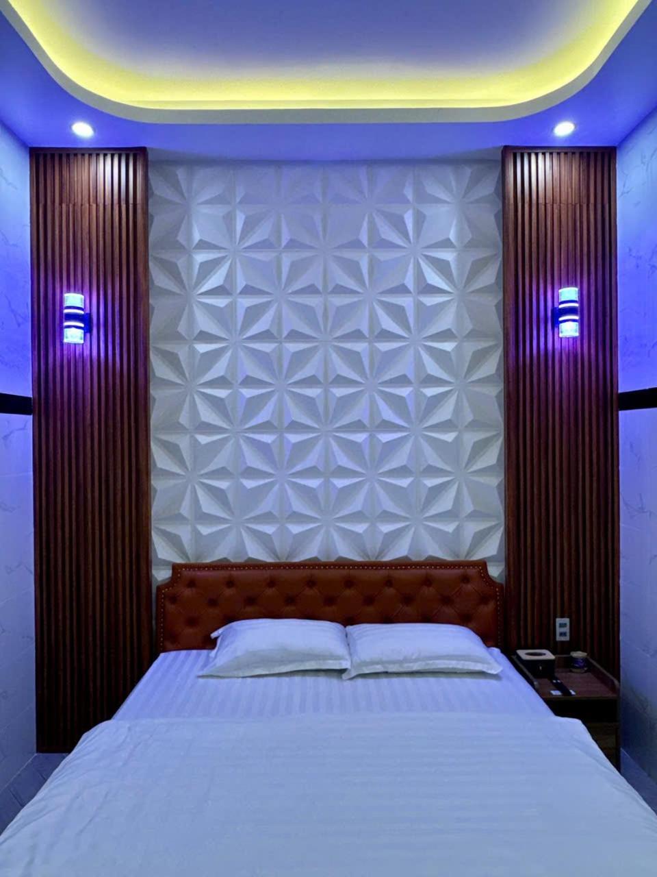 Bao Ngoc Hotel Cao Lãnh Extérieur photo